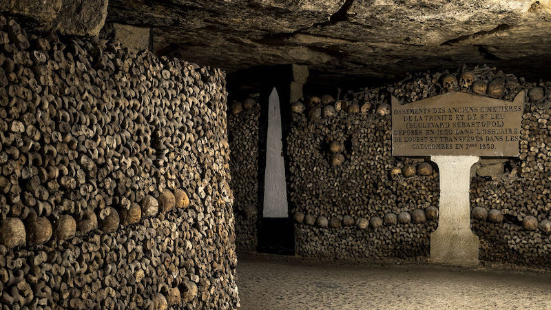 Catacombs beneath Paris - Creepy Facts