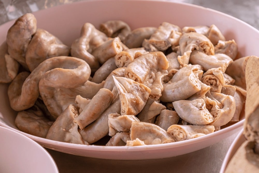 Chitterlings (USA) - Bizarre Foods