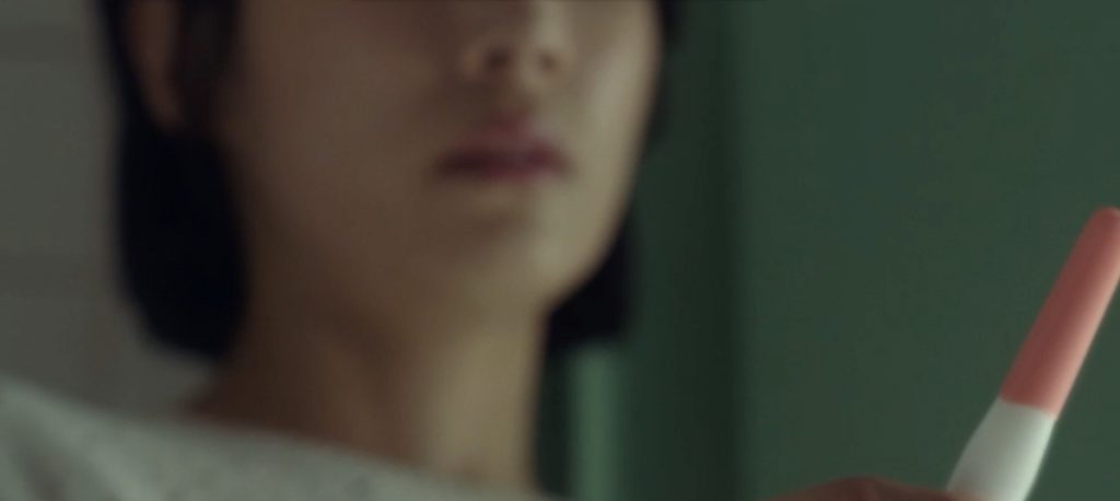 Ji-hee desperately wants to conceive but has been unable to get pregnant - Moving Kdrama Episode 13