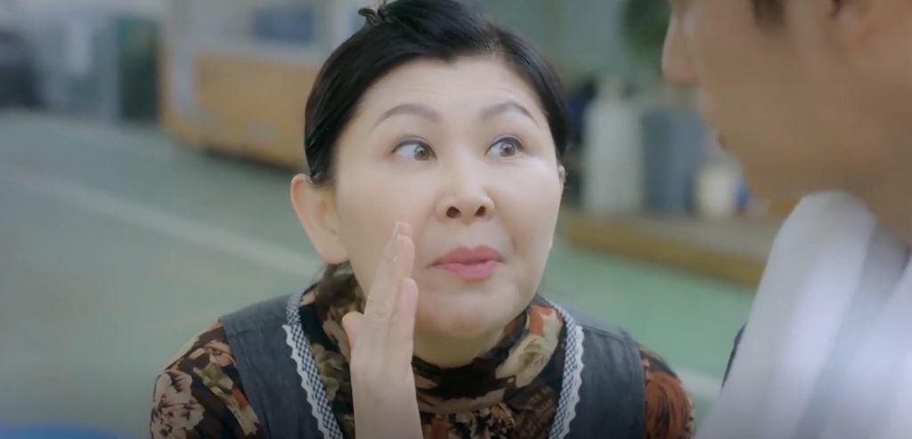 Ho-rang recalls a woman's advice about Mr. Park's sweet potatoes