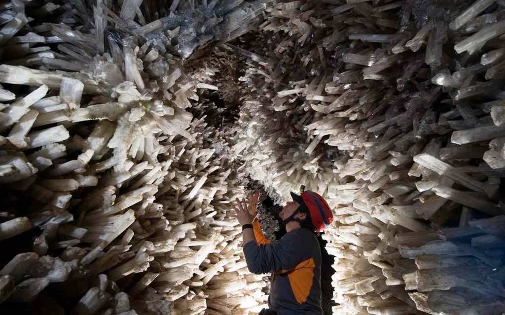 The Astonishing Giant Crystal Cave in Mexico - Natural Wonders